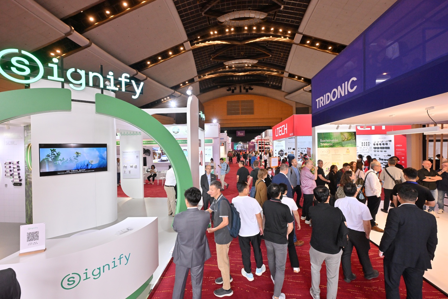 hktdc-hong-kong-fair-signify-tridonic.jpg